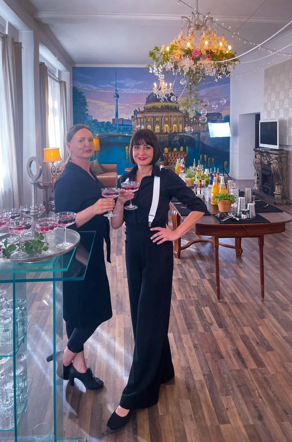 Cocktail Workshop - Berlin Art Apartment
