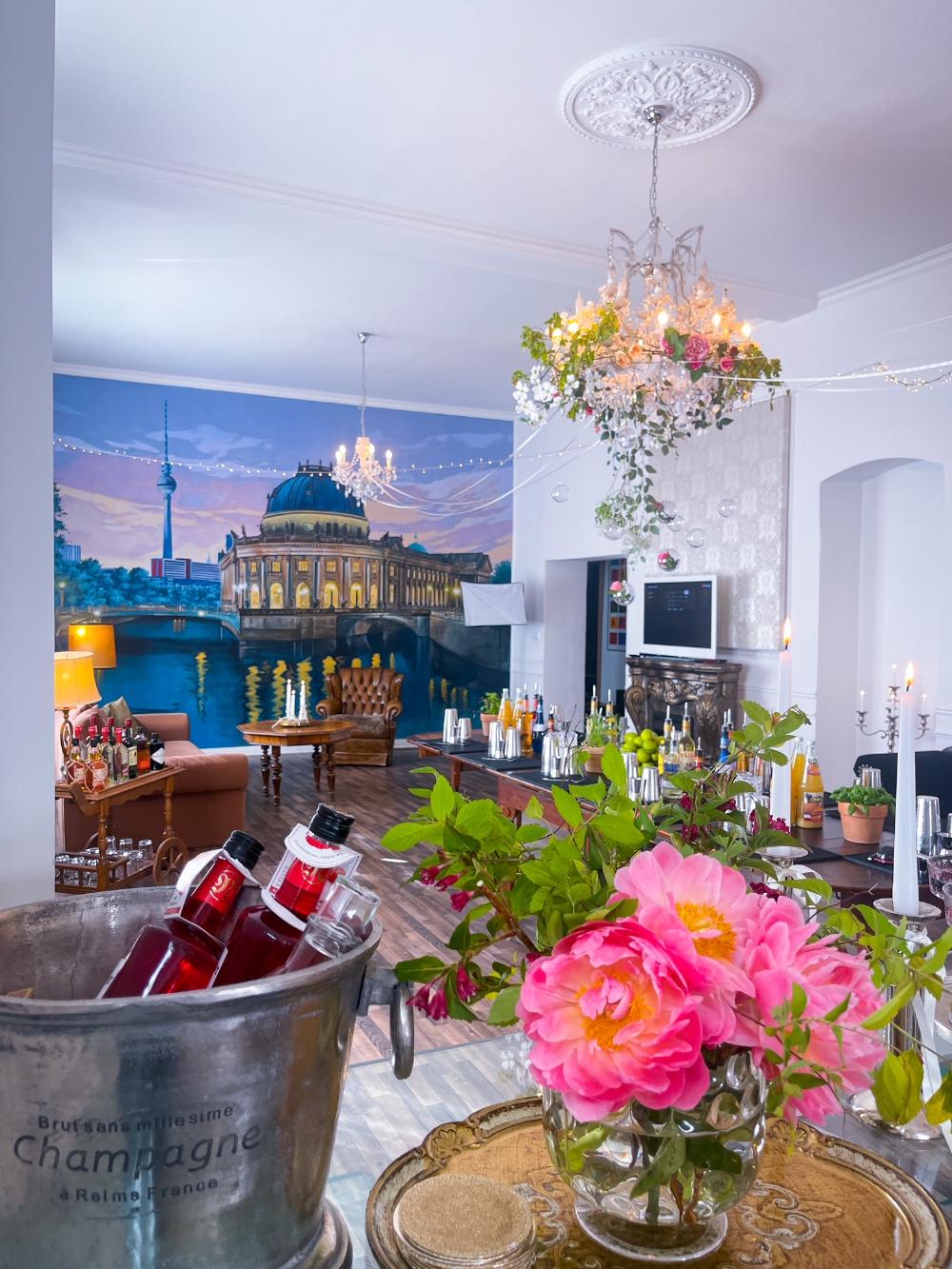 Cocktail Workshop - Berlin Art Apartment