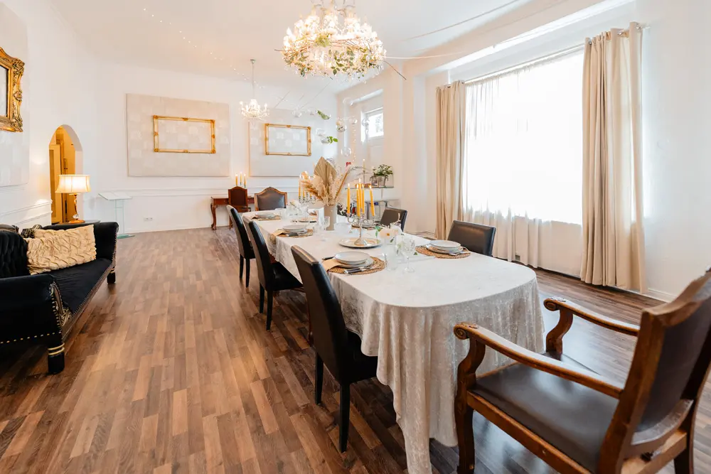 Berlin Art Apartment - Doreen Ober-Blöbaum